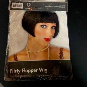 Flirty Flapper Wig